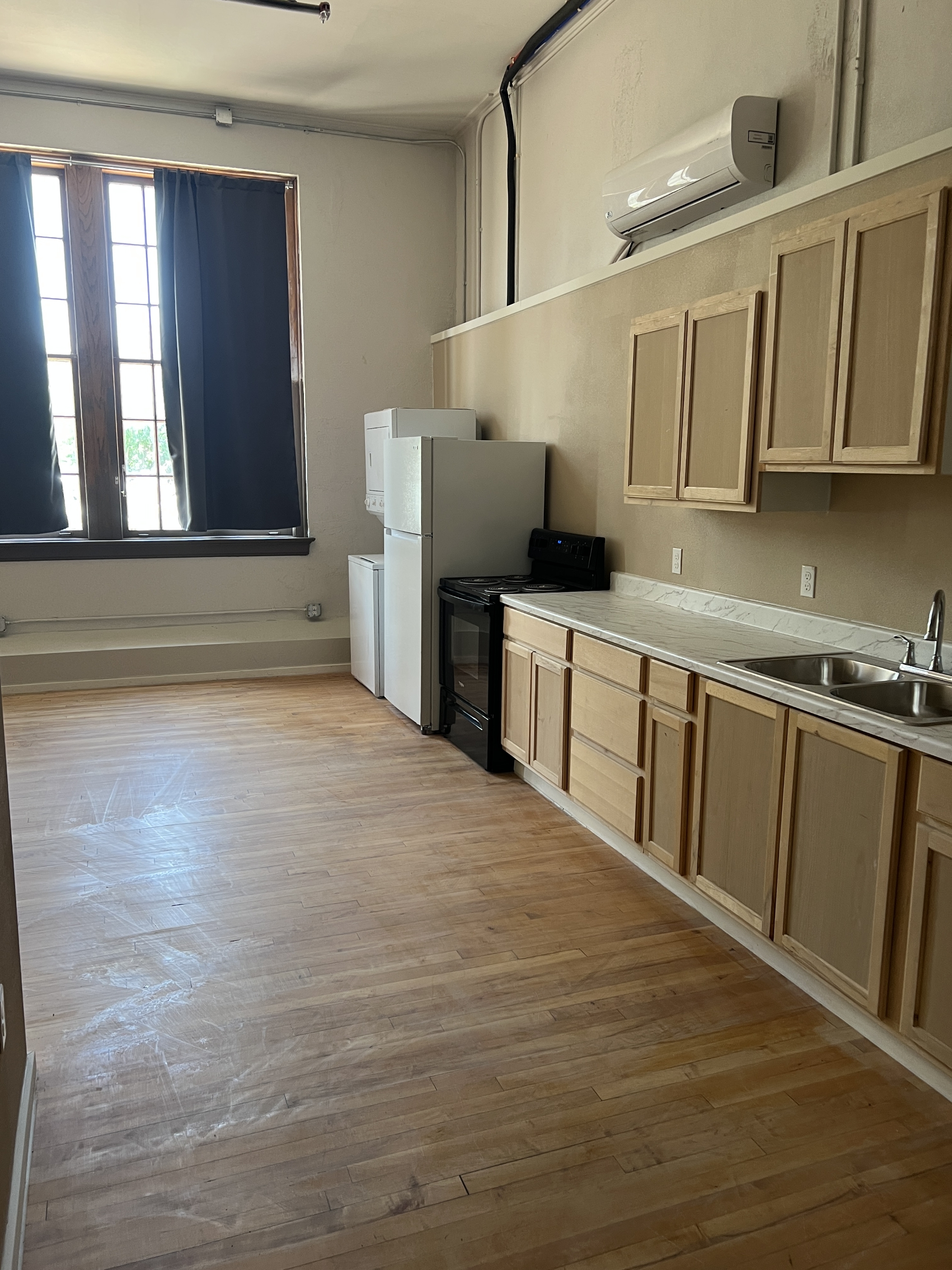 411 Clayton St - 15